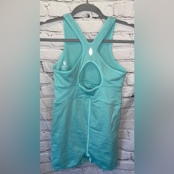 NWT FP Movement Every Single Time Runsie - Cascade / Turquoise - Size M/L - Picture 11 of 17